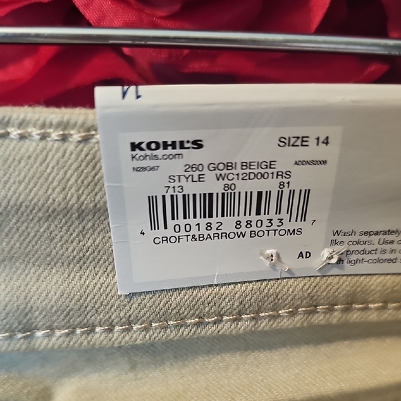 Croft & Barrow NWT Bermuda Midrise Shorts Size 14 - Picture 3 of 11